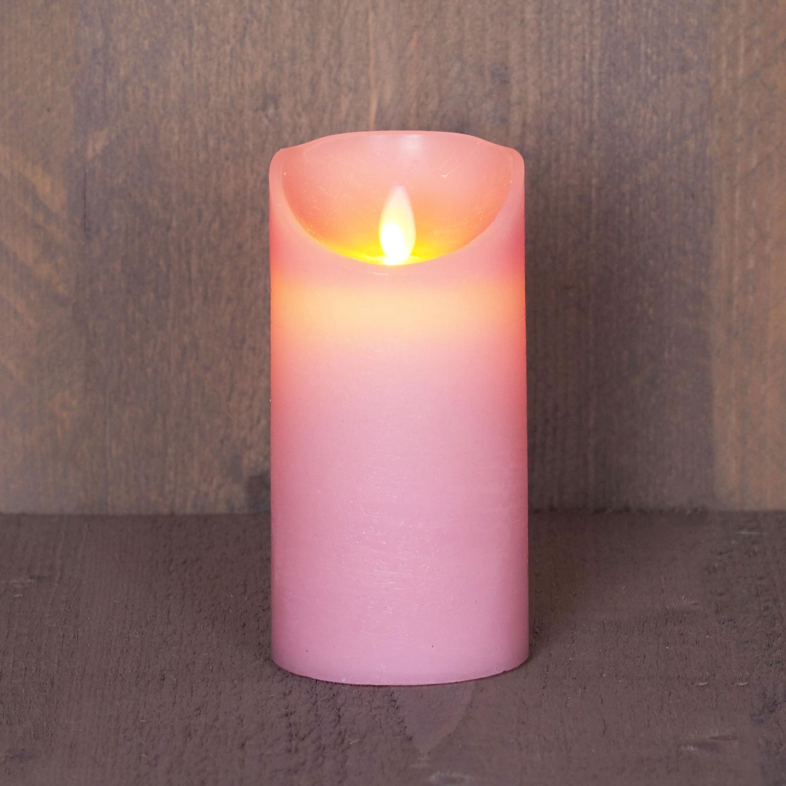 LED Echtwachskerze 'Magic Flame', rosa, Ø 7,5 x H 15 cm LED Echtwachskerze 'Magic Flame', rosa, Ø 7,5 x H 15 cm