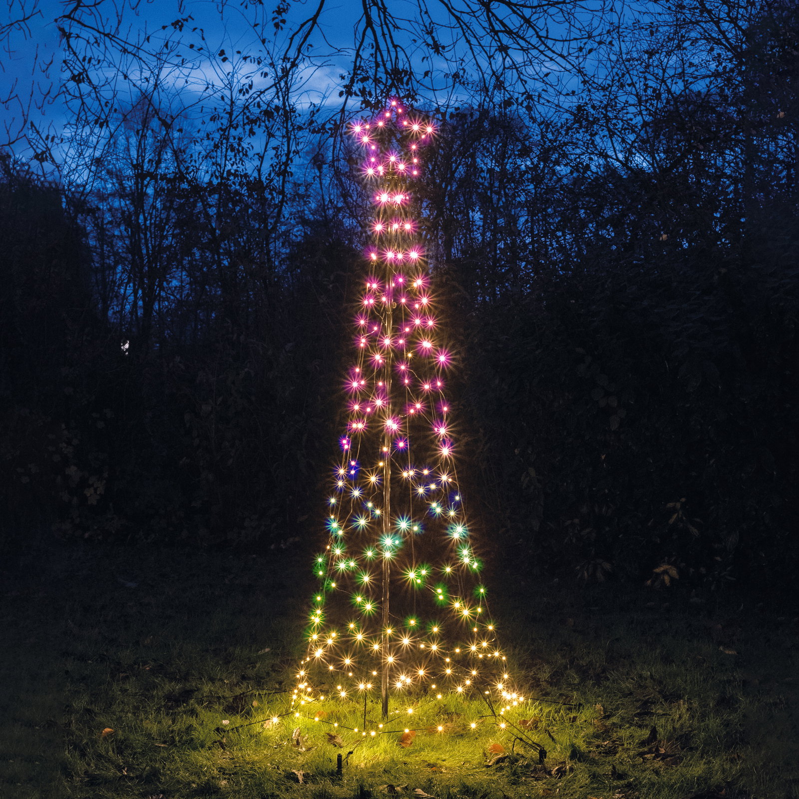 LED-Baum mit Stern, 236 LEDs, ca. Ø 70 x H 200 cm LED-Baum mit Stern, 236 LEDs, ca. Ø 70 x H 200 cm