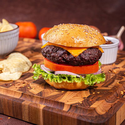 Schneidebrett, braun, Teakholz, ca. 45 x 34 cm Schneidebrett, braun, Teakholz, ca. 45 x 34 cm