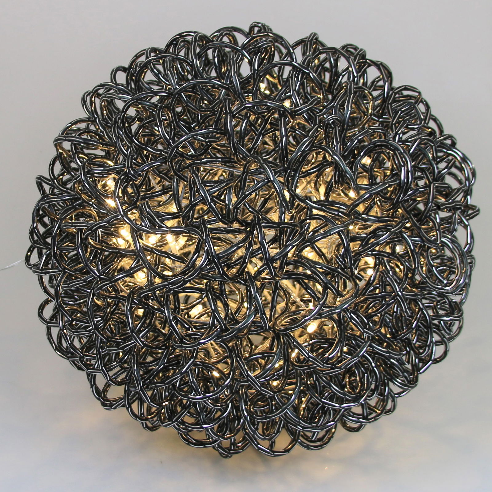 LED Drahtkugel, schwarz, 100 LEDs, ca. Ø 50 cm LED Drahtkugel, schwarz, 100 LEDs, ca. Ø 50 cm