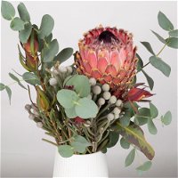 Blumenbund Protea mit Eukalyptus, Kapgrün und Brunia, inkl. Grußkarte