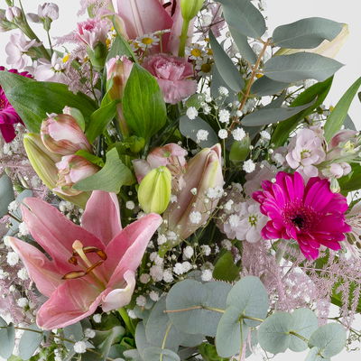 Blumenstrauß 'Fühl' dich gedrückt', handgebunden Blumenstrauß 'Fühl' dich gedrückt', handgebunden