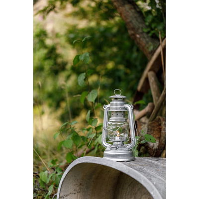 Sturmlaterne 'Baby Special 276', verzinkt, 26,5 x 13,5 x 15 cm Sturmlaterne 'Baby Special 276', verzinkt, 26,5 x 13,5 x 15 cm