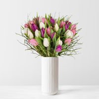 Schnittblumen-Mix aus 30 Tulpen in weiß, rosa & lila mit Heidelbeere