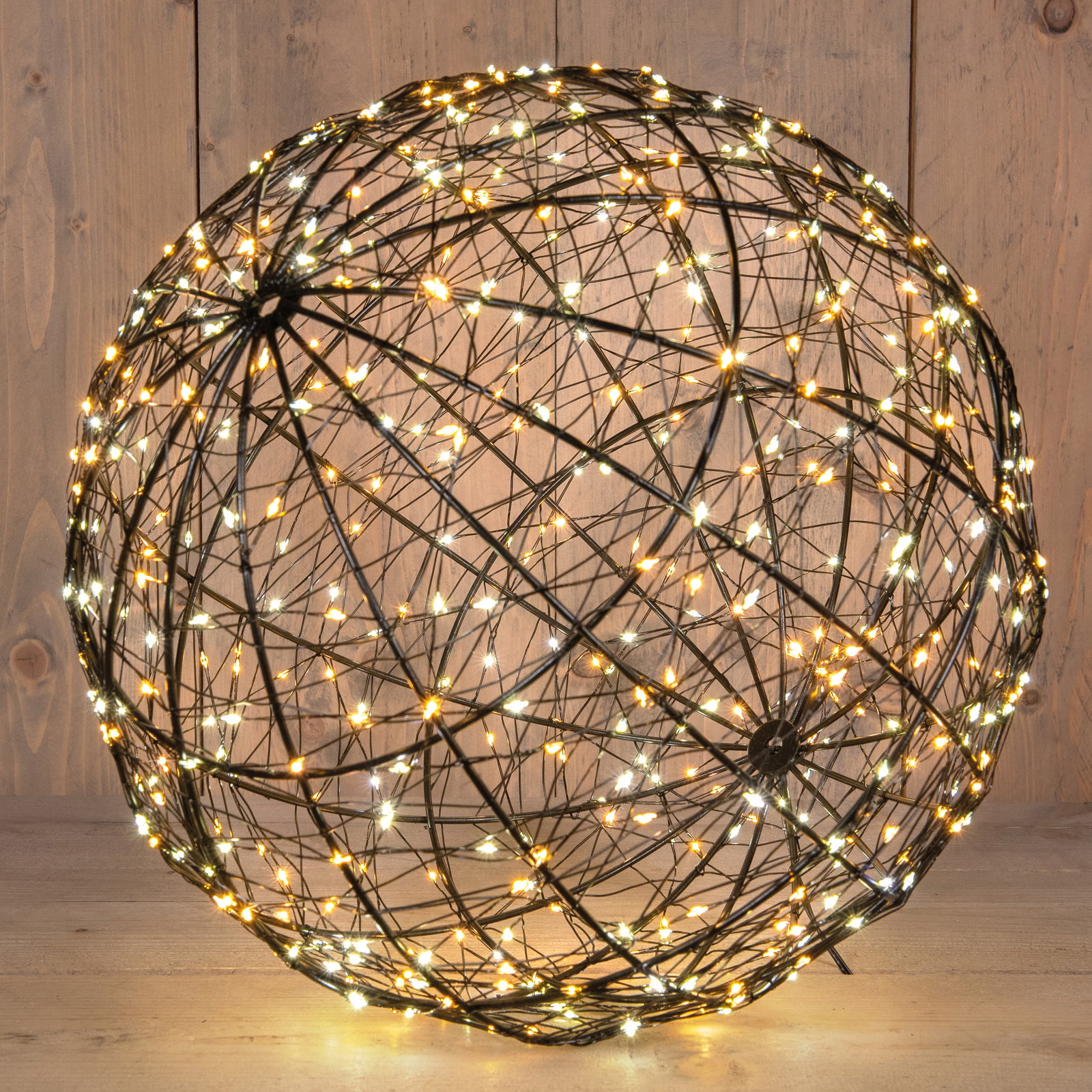 LED-Kugel, 500 klassisch warme LEDs, ca. Ø 35 cm LED-Kugel, 500 klassisch warme LEDs, ca. Ø 35 cm